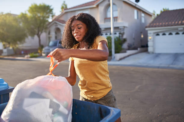 Best Yard Cleanup Services  in Buhler, KS